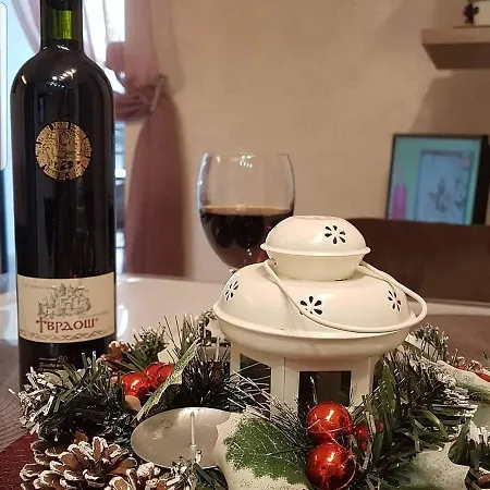 Aura Hills شقة فندقية