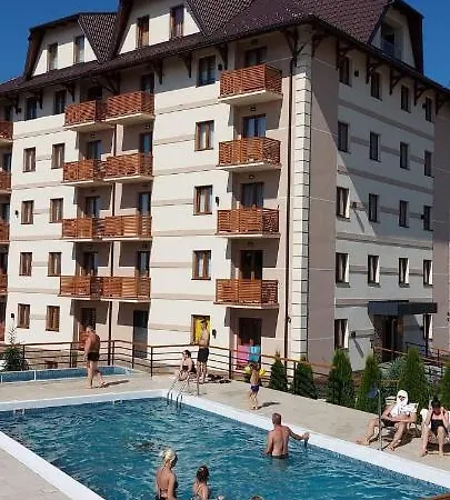 Aura Hills * زلاتيبور