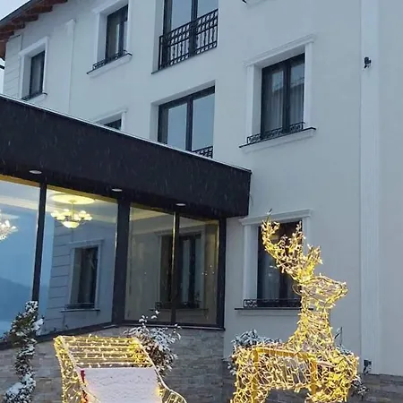 Aura Hills Lägenhetshotell