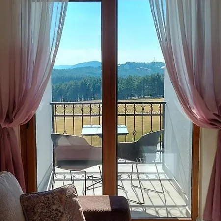 Aura Hills Lägenhetshotell *