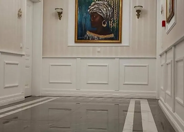 Ξενοδοχείο με διαμερίσματα Aura Hills