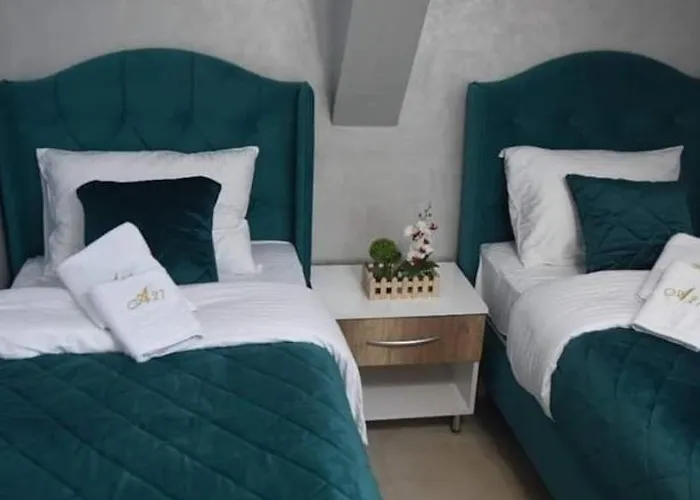 Ξενοδοχείο με διαμερίσματα Aura Hills