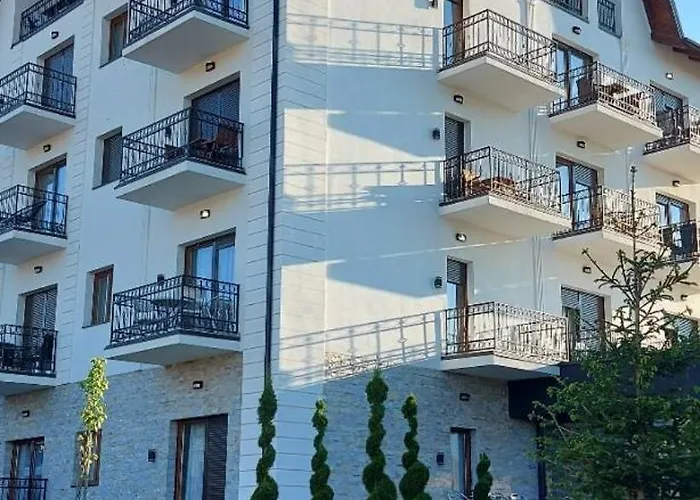 Ξενοδοχείο με διαμερίσματα Aura Hills Ζλάτιμπορ